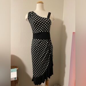 Black white retro one shoulder polka dot dress with a asymmetrical hem M